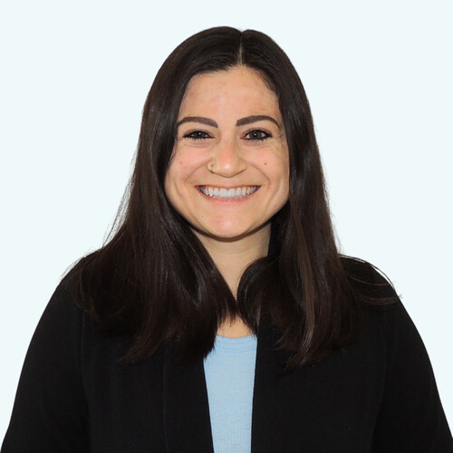 Emma Palatnik headshot